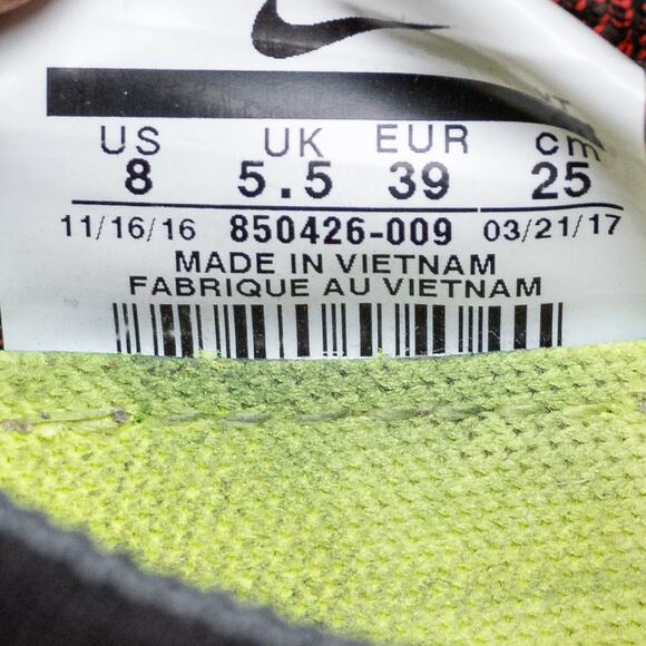 Nike Women's Air Zoom Fearless Flyknit 'Solar Red' Training Shoes Size 8 - Picture 6 of 7